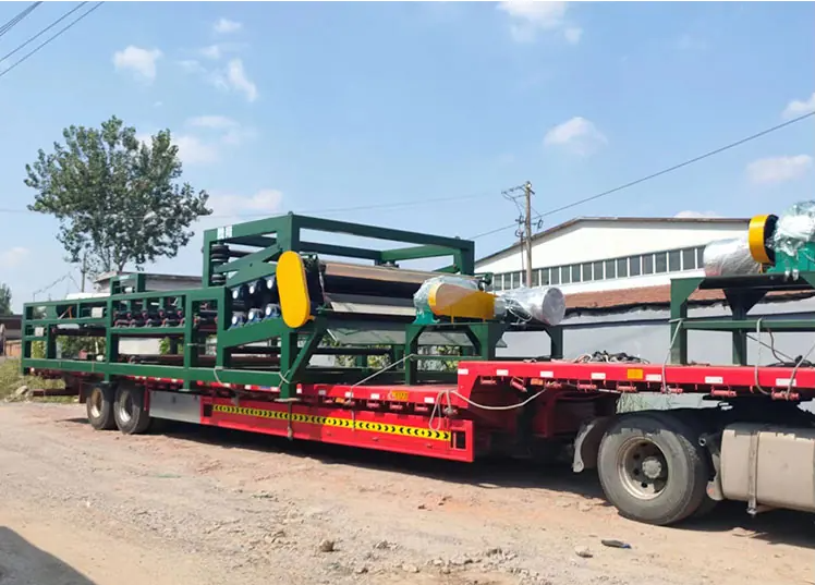 市政污泥污水處理:選高壓隔膜壓濾機(jī)才能達(dá)到過濾要求